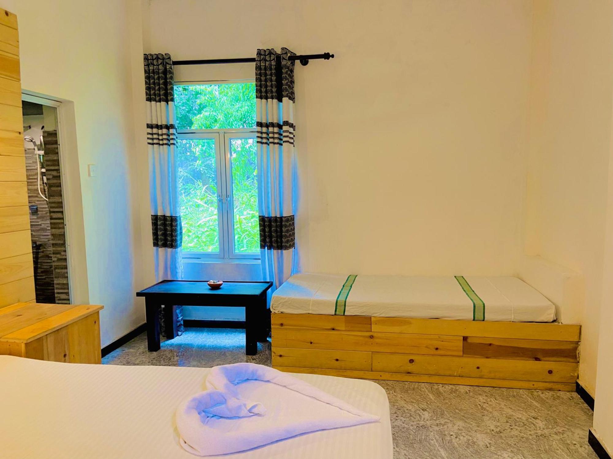 Rekawa Turtle Gate Hotel Tangalle Esterno foto